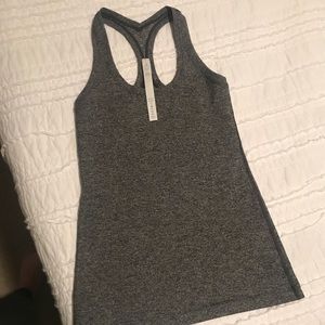 Lulu lemon top